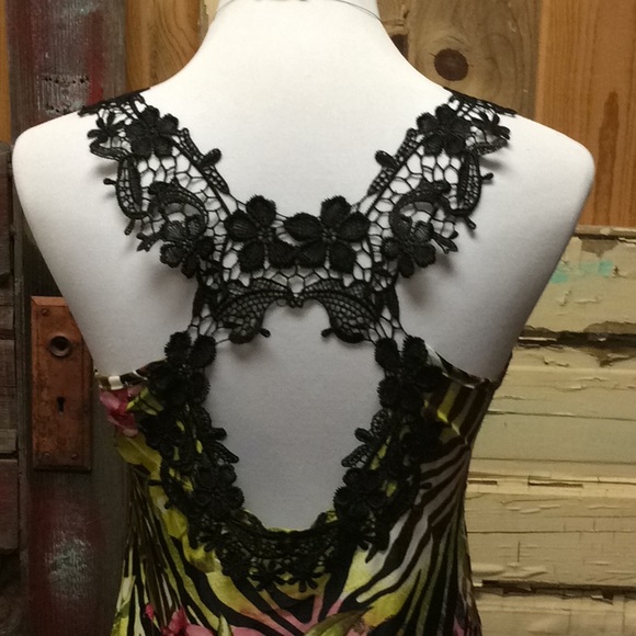 Tropical Lace Back Slip Dress - Picture 3 of 4